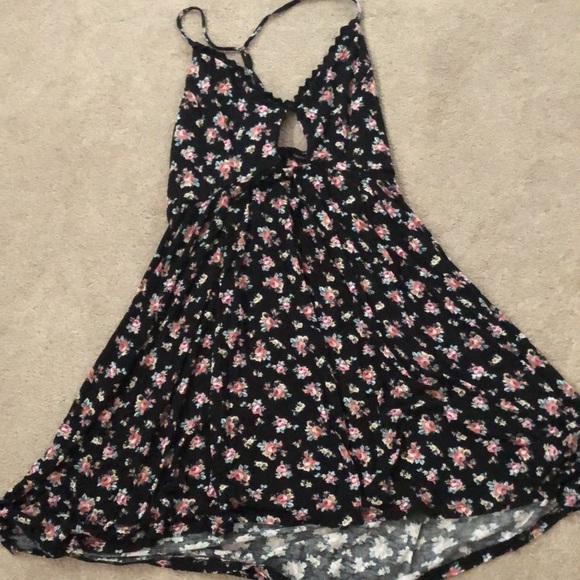 Floral dress - Picture 3 of 3